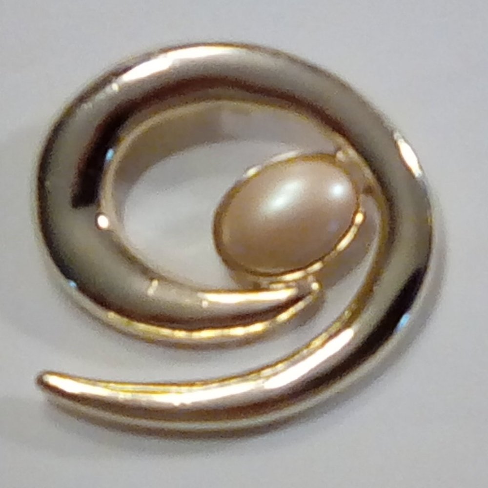 Vintage Brooch